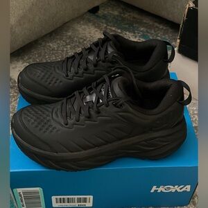 New Hoka Size 10.5 women     8 men’s